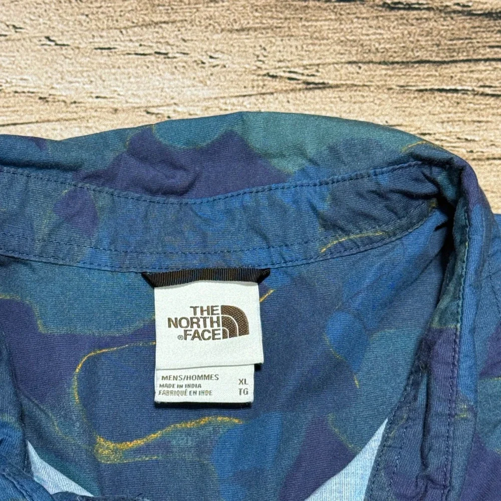 The North Face Button Down Shirt Mens XL Blue Camo Short Sleeve Cotton Outdoor
